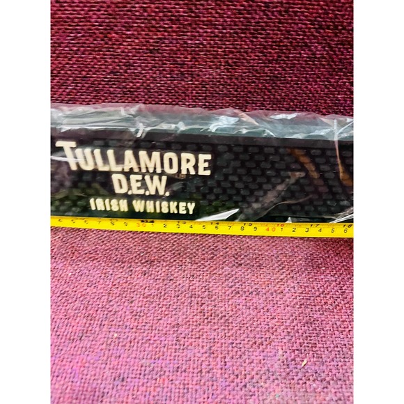 Tullamore D.E.W IRISH whiskey rubber mat - Picture 4 of 7
